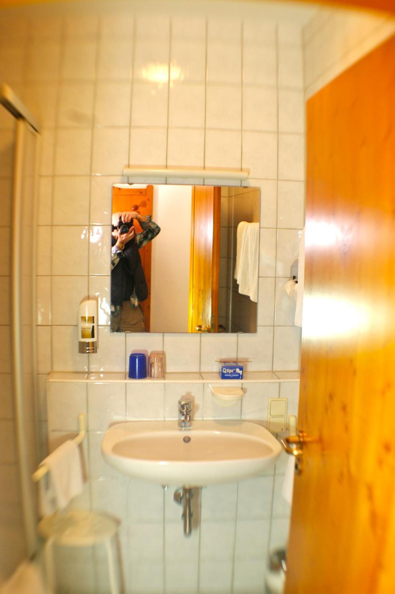 Gasthof Zum Kauzen オクゼンフルト エクステリア 写真