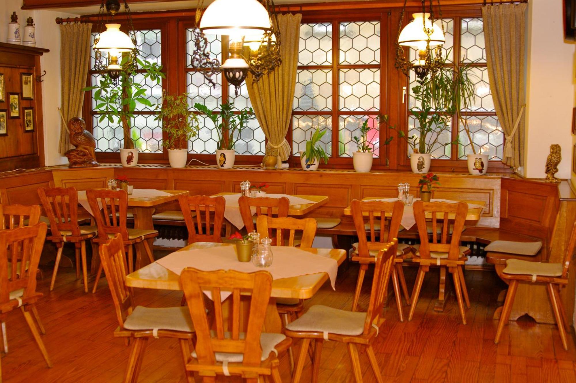 Gasthof Zum Kauzen オクゼンフルト エクステリア 写真